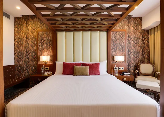 Ramada Plaza by Wyndham Agra