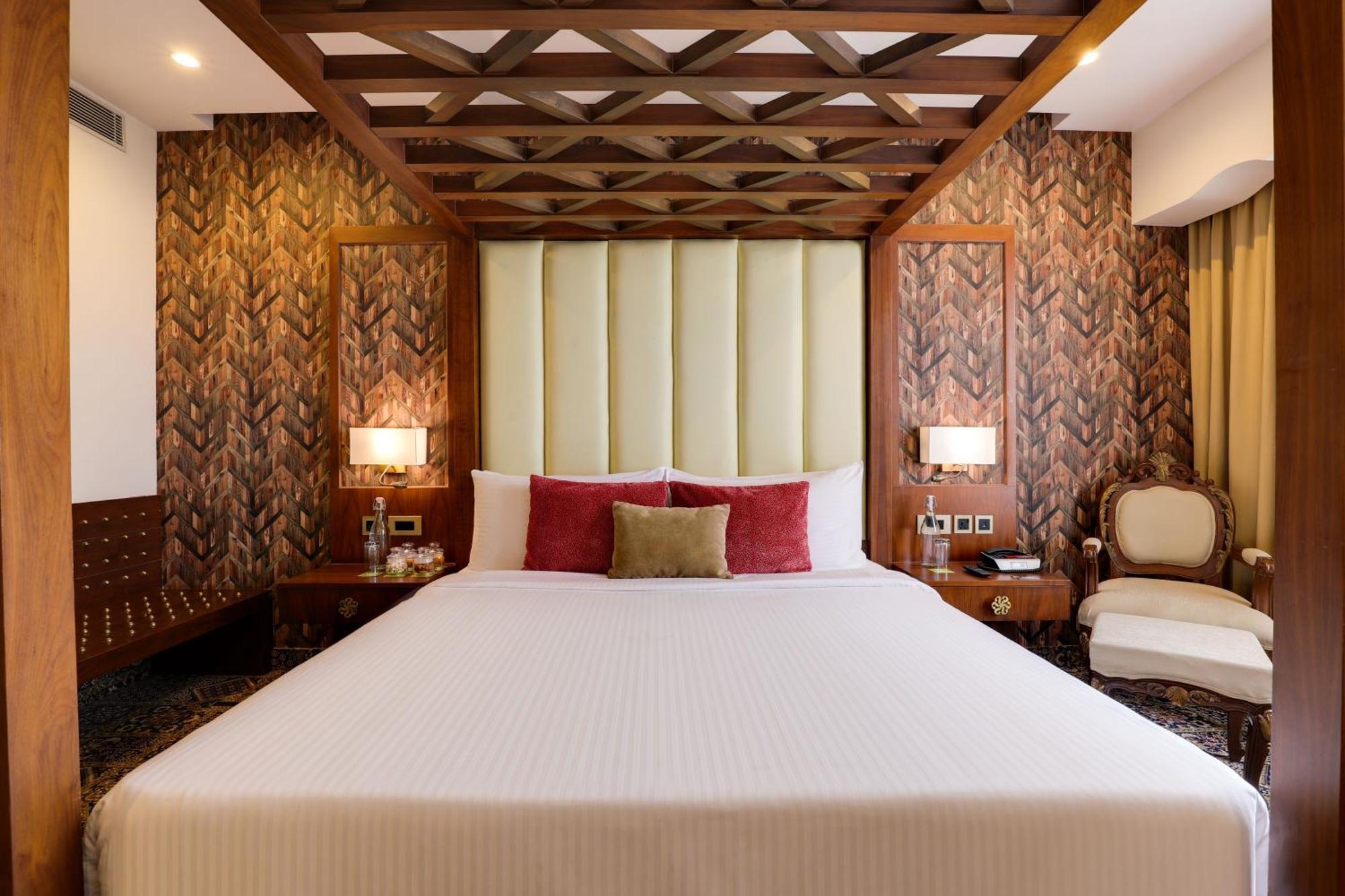 Hotel Saura Hotel, Agra - A Club Mahindra Associate
