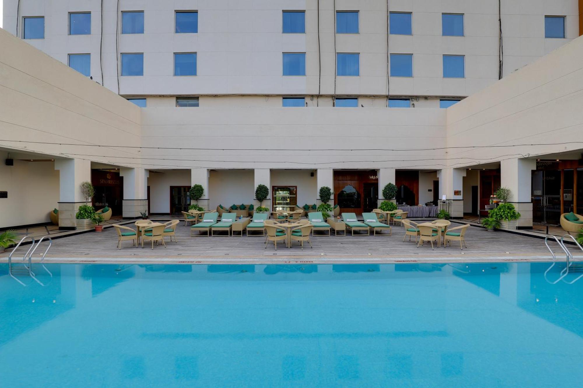 Saura Hotel, Agra - A Club Mahindra Associate
